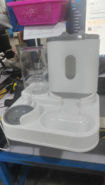 Automatic Pet Feeder and Water Dispenser Bowl – For Cats and Dogs